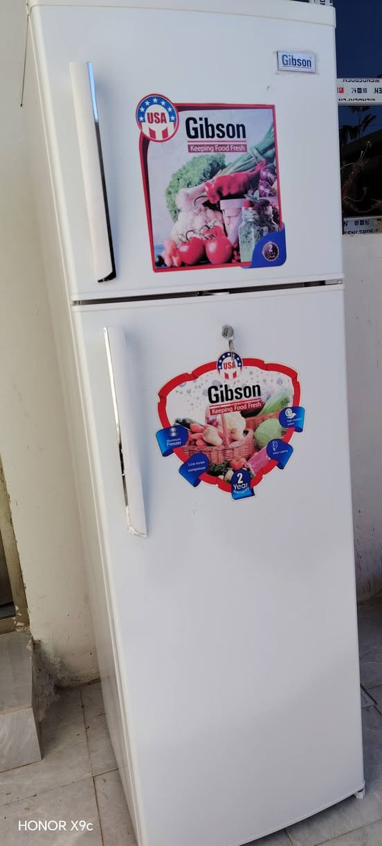 ثلاجة جبسون للبيع، حجم 16 قدم، نظيفة جداً وتبريدها ممتاز ، أما القطعة الداخلية مو حييل قوي
السعر: 200 ألف، بي مجال بسيط.
المكان: الصقلاوية – الشهداء الثانية.


**إذا كنت صاحب هذا الإعلان وتريد حذفه لأي سبب، رجاءا أرسل رسالة إلى الدعم الفني**