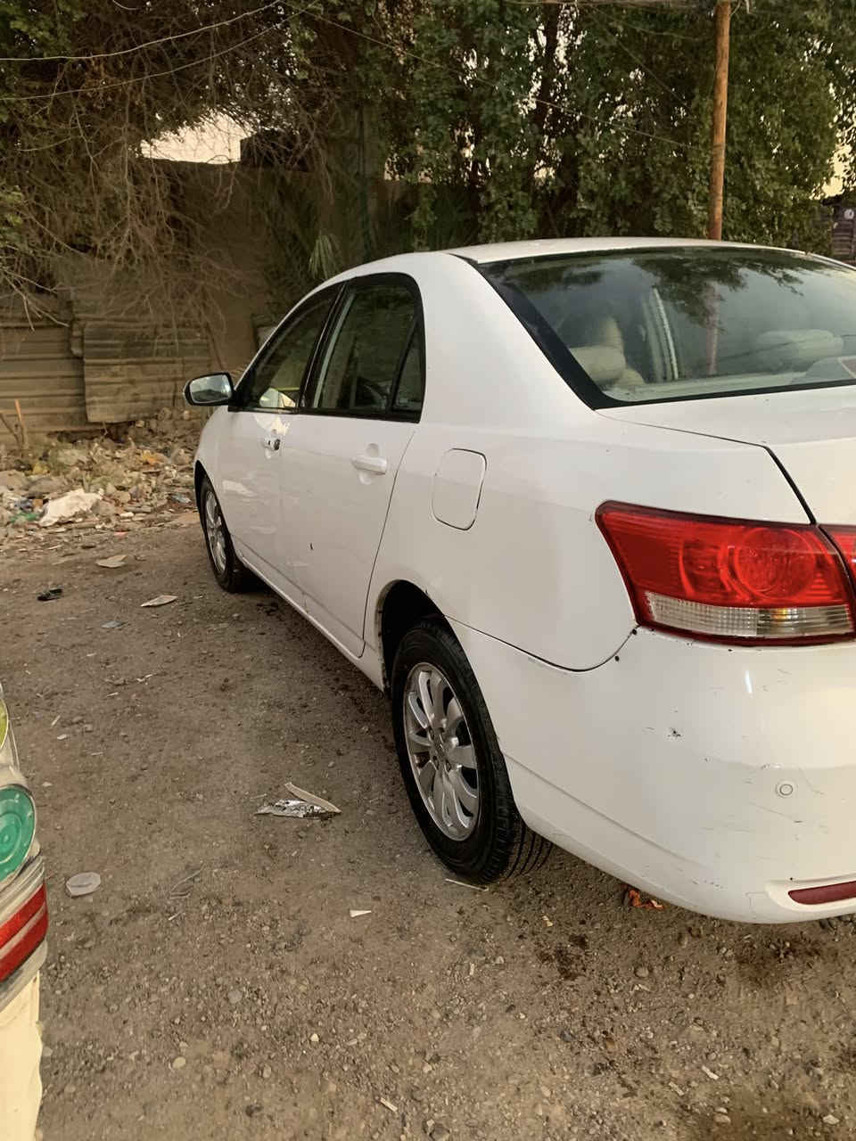 السلام عليكم بي وادي ٢٠١٤ مزاد داخليه سياره تخم تاير جديد مكينه لاتنقيص ولاتبخير كهربائيات كامله سياره فول اشاير ترحيب بيه ب٣٨ وبيه ومجال حك عنوان بغداد زعفرانيه ***********
