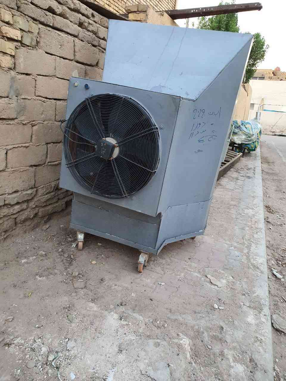 سلام عليكم مبردات حجم كبير
مبردات ادامه جديده وليف جديد كاملات عدد ٢للبيع مكاني العماره ***********
