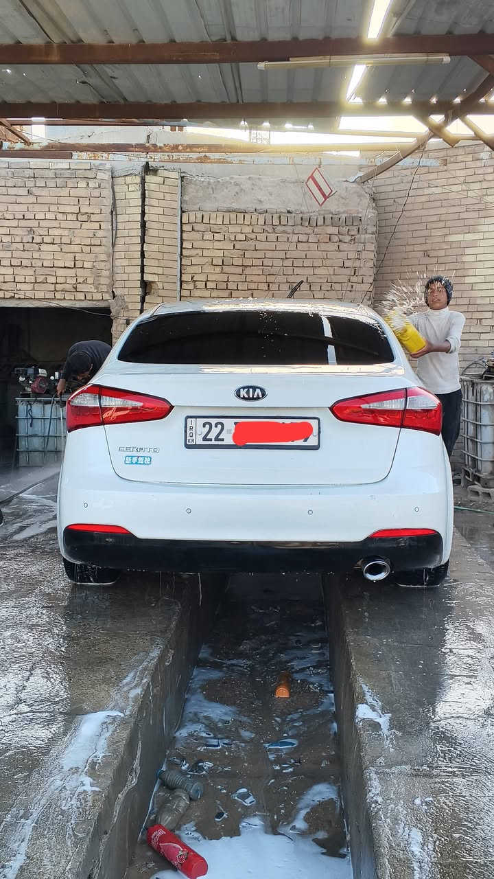 سلام عليكم ورحمه الله وبركاته رمضان كريم عله الجميع انشالله سيراتوو 14للبيع  لد امامي خلفي حساس امامي خلفي شفتات ستيرن السياره رقم اربيل انكليزي بسم عربي جيراني زغير بلعمر حاضر للتحويل او وكاله للستفسار ***********
