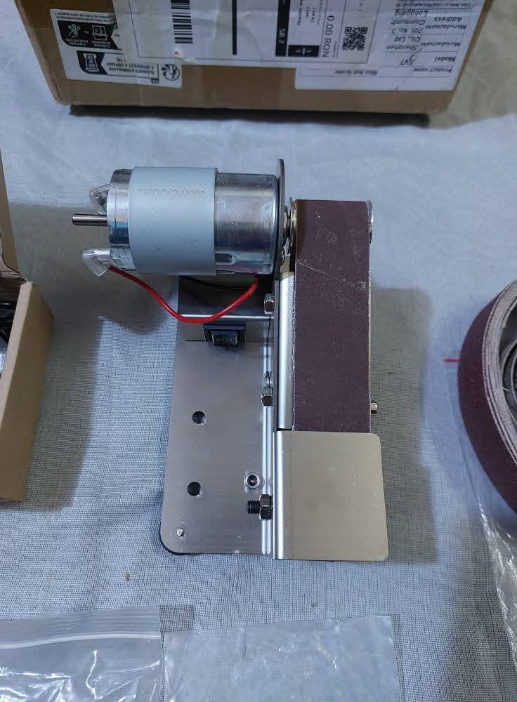 جراخه خشب  كهرباء كامله
السعر. 25


**إذا كنت صاحب هذا الإعلان وتريد حذفه لأي سبب، رجاءا أرسل رسالة إلى الدعم الفني**