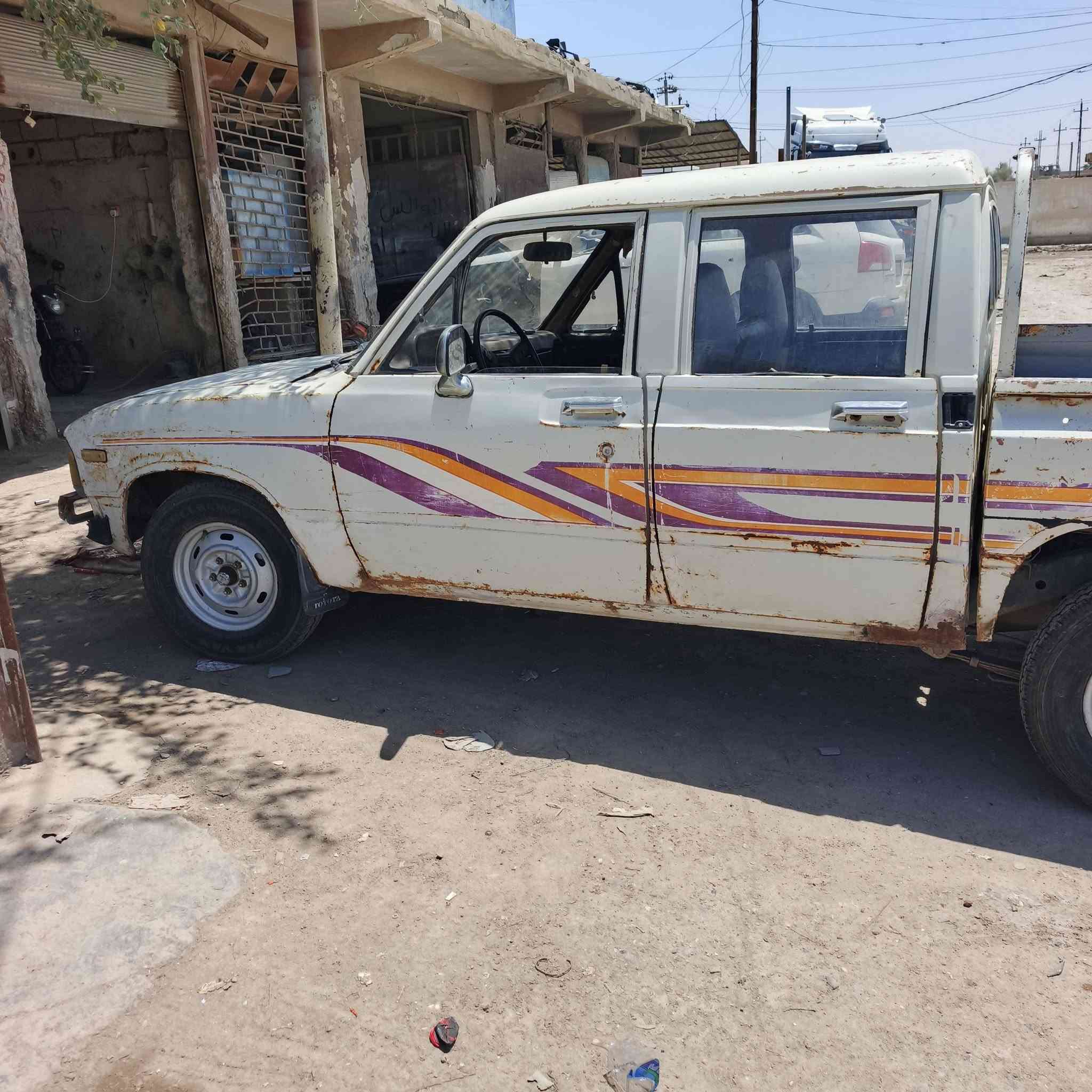 للبيع بيكم تيوتا موديل 83 جاهزه شغاله باسمي تحويل ثاني يوم مكفوله مابيه ضربه بلادي السعر 25
رقم الهاتف ***********
