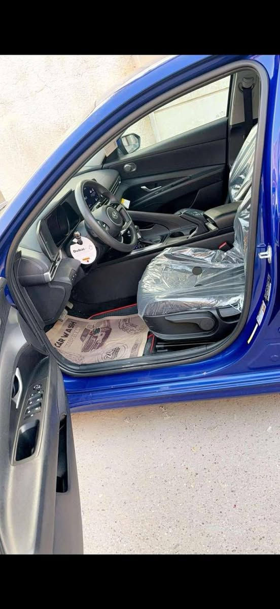 النترا موديل 2022 وارد امريكي
ضرر بنيد فقط صور الحادث مرفقه بصور 
رقم اربيل ماشيه 47 الف سياره جديده 
المواصفات ..
مكينه حجم 2000 cc
كير اي تي المرغوب 
مانع انزلاق 
رادار امامي 
توقف ذاتي 
شاشه كار بلي 
ويل كب 17 
بصمة تشغيل 
ابواب بصمه 
جنطه بصمه 
كامره داخليه داش كام 
العنوان بغداد مقابل بوب الشام السعر 150 بيها مجال ***********
