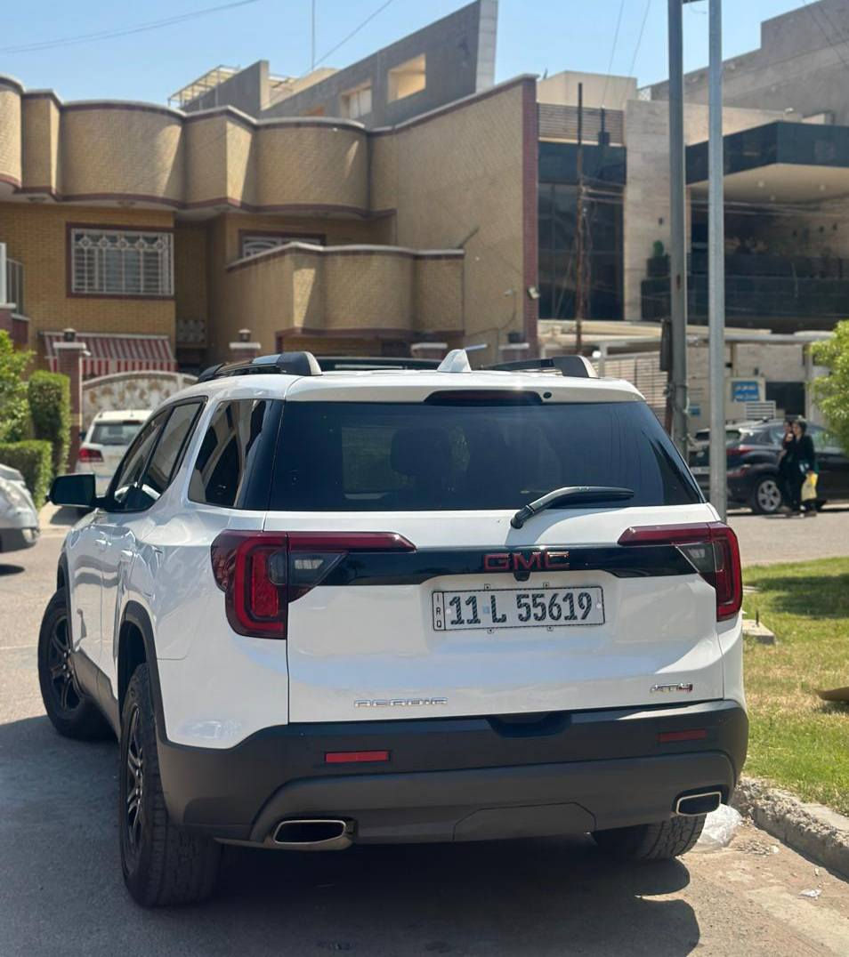 جي ام سي اكاديا فئه AT4 2023
‏‎رقم بغداد اني مستوردها ماشيه 35 ميل
الحادث والضرر مرفق بالمنشور
فول مواصفات 
‏‎-المحرك 3.6L（ستة سلندر ) 
‏‎-لايتات زينون اصل عالي وناصي مع حاجب LEDمع كشافات دعاميه
‏‎-رادارامامي مانع تصادم
‏‎-حساسات امامية اصل
‏‎-حساسات خلفيه اصل
‏‎-حساسات ورادارت الجانبيه بالمرايا الجانبيه
‏‎-كشنات السيارة جلد اسود
‏‎شاشة الدشبول حجم كبير للتحكم بايعازت السيارة
‏‎-تحكم فول كهرباء الكرسي السائق والركب
‏‎-بصمات عدد خمسة بواب مع بصمة جنطة وبصمة تشغيل
‏‎-ثلاث قطع تبريد
‏‎-تدفئه وتبريد الكرسي المقدمة
‏‎-تدفئة بالستيرن
‏‎-السيارة 7 راكب مع الكشنات الخلفيه منفصل ملكي
‏‎-جنطة كهرباء
‏‎-تشغيل عن بعد

🛑 السعر 270$ 🤖 

‏‎-دبل كزوز
‏‎-تطعيم صاج الدواخل المركبة
‏‎-سستم صوت BOSE
‏‎-اشاير بالمرايا الجانبية
‏‎-تحكم ستيرن جهتين بلوتوث حاكيةوكروس سرعة تحكم صوت
‏‎-نظامABSمانع انزلاق
مكان سياره بغداد/العطيفية

رقم صاحب السيارة
*********** واتساب بغداد, العراق
