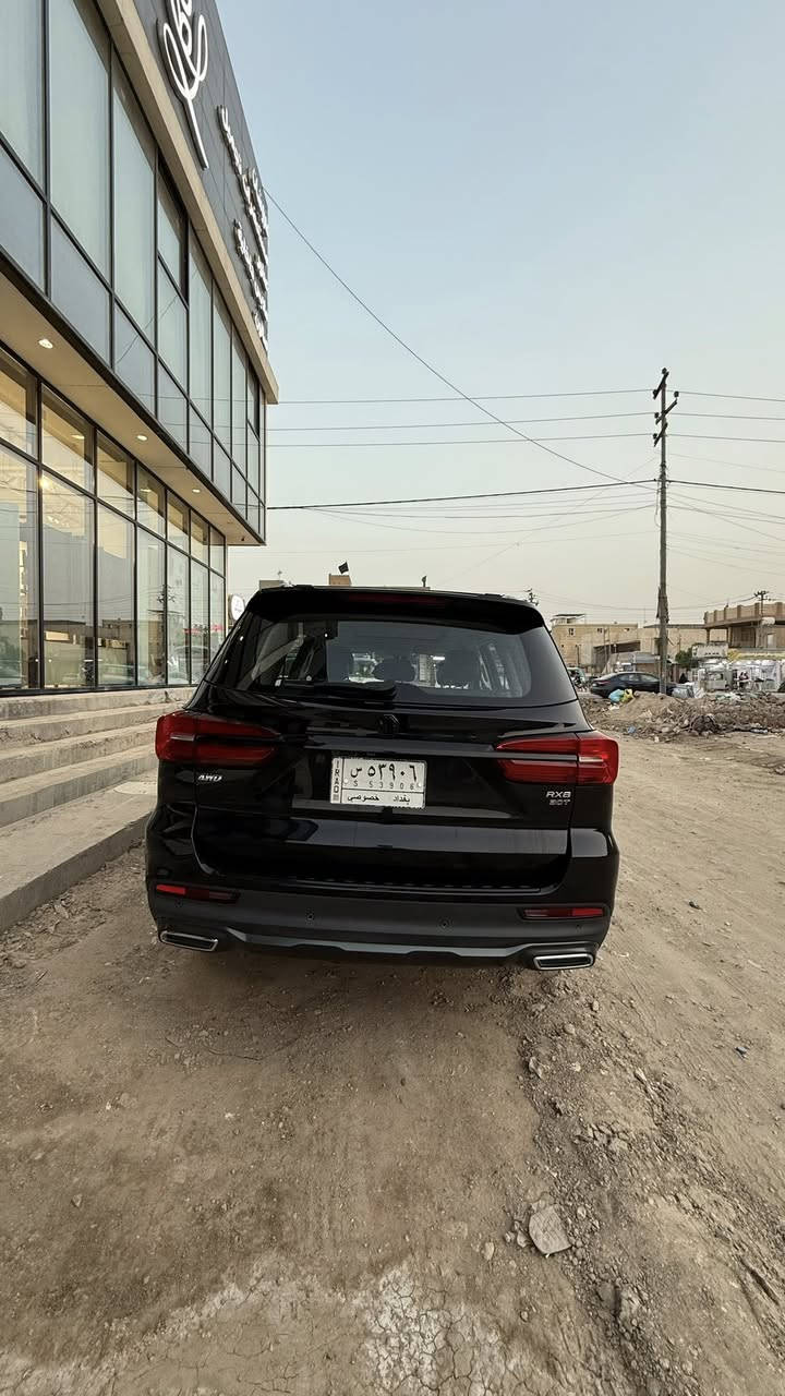 السلام عليكم

MG RX8
(ام جي ار اكس 8 فئة البلاك ادشن )
موديل 2023
فول مواصفات اعلى فئة 
محرك 2000توربو
ماشية85000 بس 
7مقاعد ،فتحة سقف،اشاير مري+مري قلاب،زينون،LED نهاري،جنطة كهربائية،تحكمات قيادة (سبورت،دفع خلفي2WD,دفع رباعي 4WD,دفع اثناء الثلوج،دفع الطرق الوعرة....)
+شفتات سرعة،مانع انزلاق،مانع منحدرات،AUTO HOLD(اثناء التقاطعات تضل واكفة فقط بدوسة بريك وحدة)3منافذ USB،تحكمات ستيرن،كشنات كهربائية+تدفئة وتبريد+ تحكم تبريد للصف الخلفي،شاشة ديجيتال نظام خروج عن المسار+تثبيت السرعة،نظام كامرات 360(امامي+خلفي+ بل مرايات) لسيارة مزوعة مواصفات.....
عليهة تايرات مشلن بلادي الشركة + ضمان 6 سنين كير ومحرك السيارة مرقم بغداد مشروع وطني  
مكفولة كفالة عامة احلى من الصور بهوايه
مكان السيارة كربلاء 
للاتصال ***********
