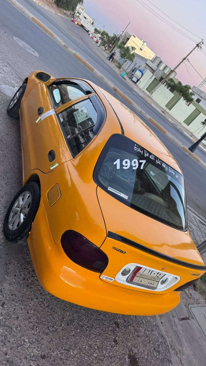 هوندا اكسنت موديل ٩٧ جاهزا صدر تخم تاير جديد بدون اي  نقص دفتر بانزين شرط تحويل وكاله عنوان كركوك تسعين سعر ٢٢ بيع فقط ***********
