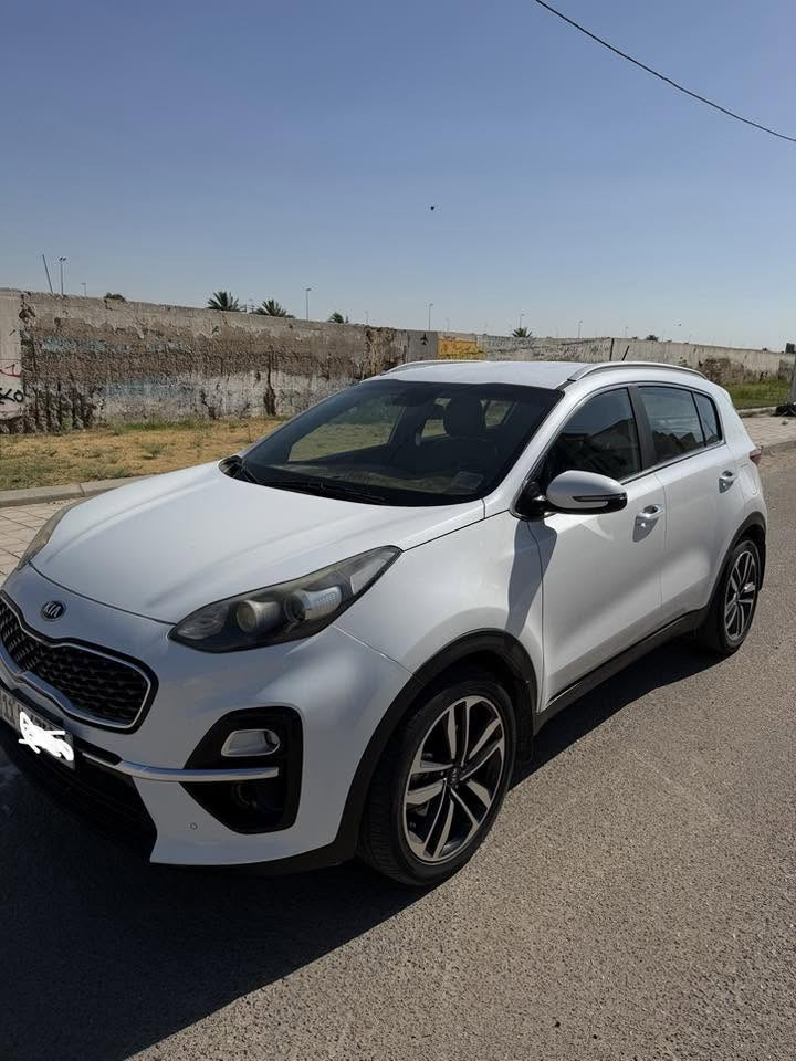 كيا سبورتج خليجي 2019 شكل 21
سياره محرك 2000 دوش تحكمات ستيرن اشاير بلمري 
شاشه كامره يدات نيكل داخل حمصي ويل ١٩ تبريد قطعتين
٣ انظمه قياده حساس امامي حساس خلفي مري شفط
سياره ع ايدنه من هيه زيرو كلش جديده ونظيفه رقم بغداد بأسمي ومكفوله عده شويه صبغ بل جاملغ مابيه شبر اثر شخط  حتى دعاميات بلاد مكانها بغداد كرخ سعر١٨٧وبيه مجال بسيط
للاستفسار ***********
