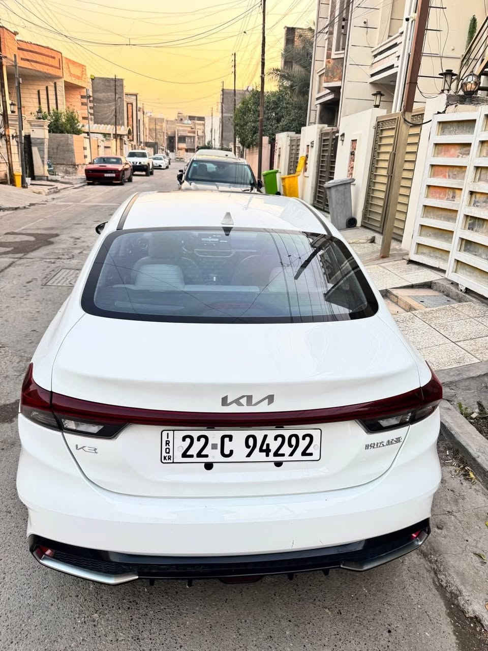 كيا كي ثري K3 موديل 2022
الي تجي فول  مواصفات تحكم ستيرن كامل سلايد فتحة 

.

محرك 1500 دبل نوزل كير 8 نمر 

رقم اربيل بأسمي تحويل مباشر

 ماشية 30 الف 

 

🔴المواصفات 

✅️فتحة

✅️شاشه كامرة 

✅️تبريد قطعتين + لمس

✅️تحكم ستيرن جهتين 

✅كروز ️مثبت سرعة 

✅️بصمه أبواب و بصمه تشغيل

✅️شاحن واير لس 

✅️شاحن تايب سي شحن سريع 

✅️كير طياره 

✅️يدات نيكل 

✅️شاشه بالكير

✅️لايت لد زينون 3 عدسات متحركة + الخلفي هم لد متصل 

✅ أشاير لكزس️ متحركة 

✅المري الجانبية بيها ️اشاير + هيترات 

✅️صندوك ذكي بصمة ( يفتح عند الاقتراب )

✅️كشنات جلد أبيض وليس أسود 

✅️سايد بريك بصمة

✅️أوتو هولد (auto hold)

✅️درايف مود 4 وضعيات

✅️(sport+eco+smart+comfort)

شاشة عداد دجتل 

وبيها بعد مواصفات 

⬅️ السياره بدون أي صبغ 

 رقم صاحب السيارة 7750306640 بي واتساب 

 📌 المكان بغداد حي الجهاد 

السعر 136


**إذا كنت صاحب هذا الإعلان وتريد حذفه لأي سبب، رجاءا أرسل رسالة إلى الدعم الفني**