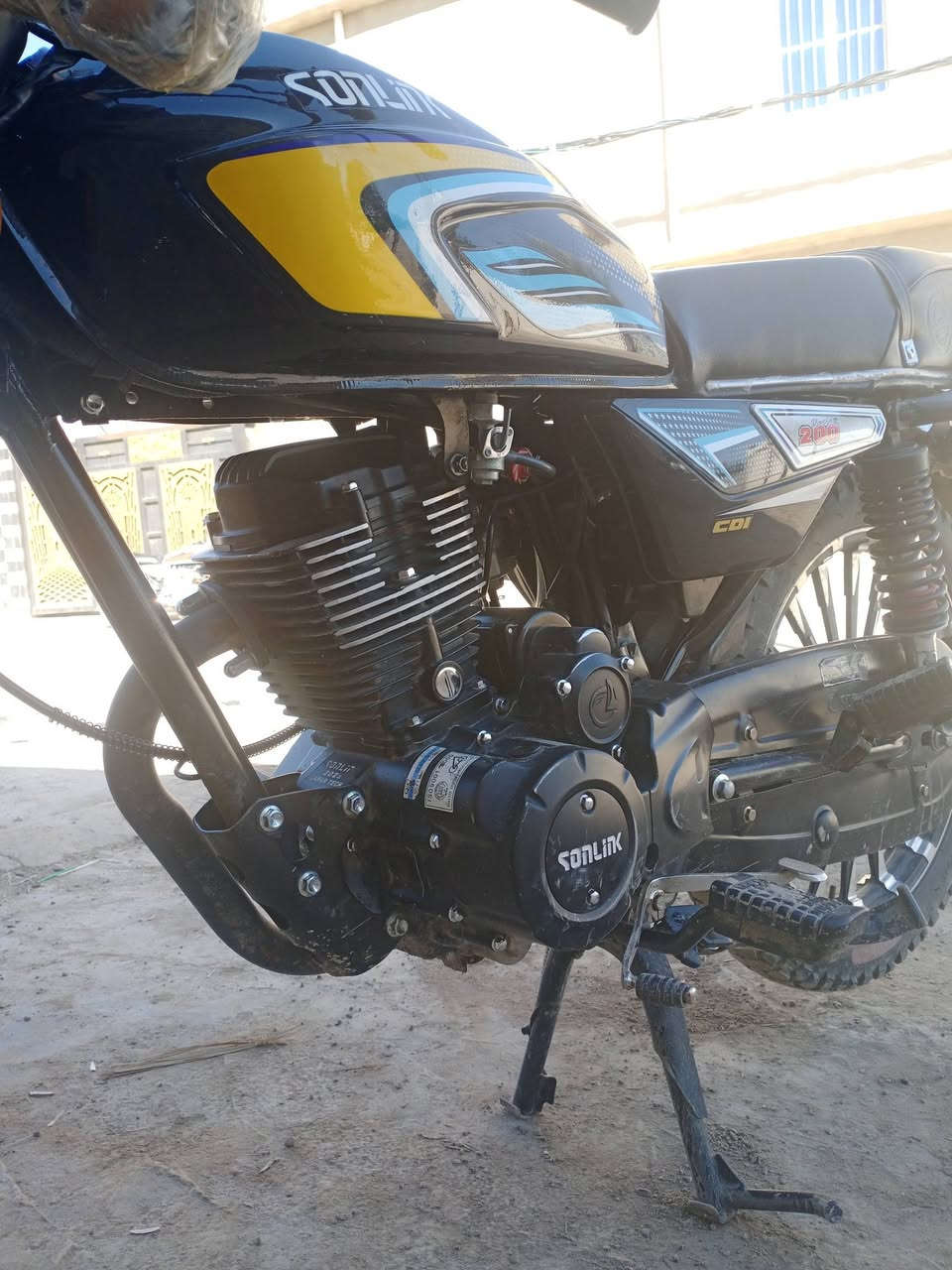 دراجه سيفان موديل 25للبيع محرك  كهربائيات كلها شغاله اشاير كلها شغاله دشبول شغال السعرر 750وبيها مجال قليل المكان طريق دلي عباس
***********
