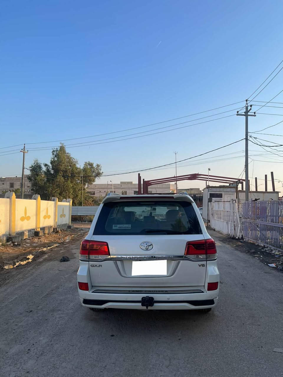 سلام عليكم لاندكروز :مديل 2008 محدثه 2019
سيار مصبوغ عام ولباقي كفال 
سعر 245وبيه مجال 
مراوس حسب لقناعه 
رقم ***********
*********** 
؟
