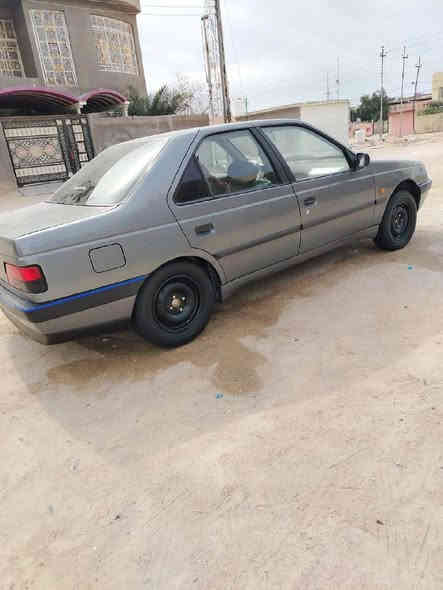 سلام عليكم  بيجو 405 رصاصي رمادي  كفاله من ضربه والخياس ما عده جراد ب القماره المكان البصره السعر 55 وبيهه مجال شراي يخابر ***********
