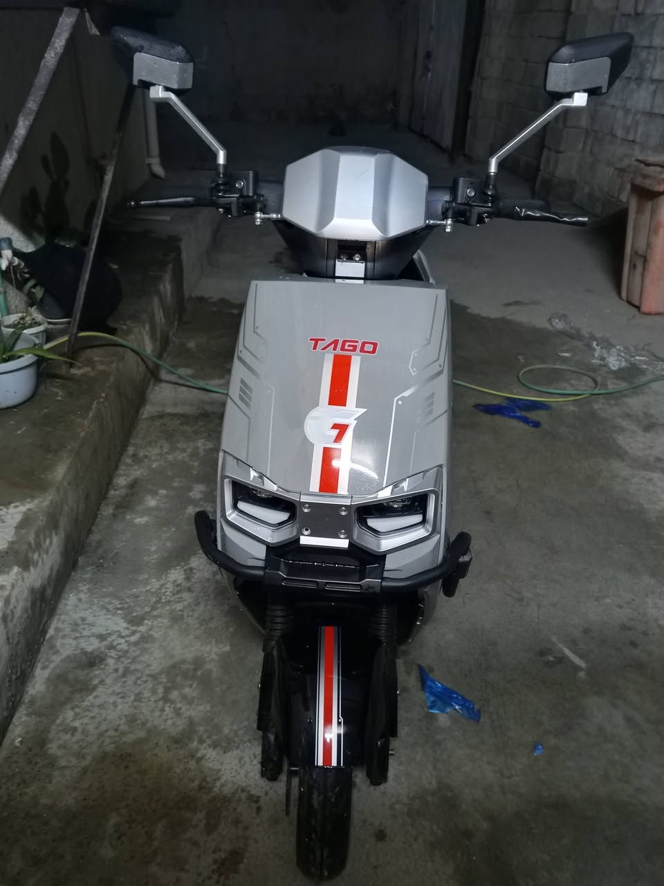 بصمه ودبل سويج ودبل كارت تشغيل
ملف 2000
امبير 32
تشغيل عن بعد 
دراجه جديده استعمال لمده سبوع 
كلشي مابيها أჂ̤ نقص مابيها كامله مكمله 
6بطاريات 
مري دبل 
للستفسار ***********
دراجه اسمها تاكو  شركه ويلي  
السعر  1100سعر ه
العنوان كراده متوفر من 12ضهراً لل 10 ليلاً
