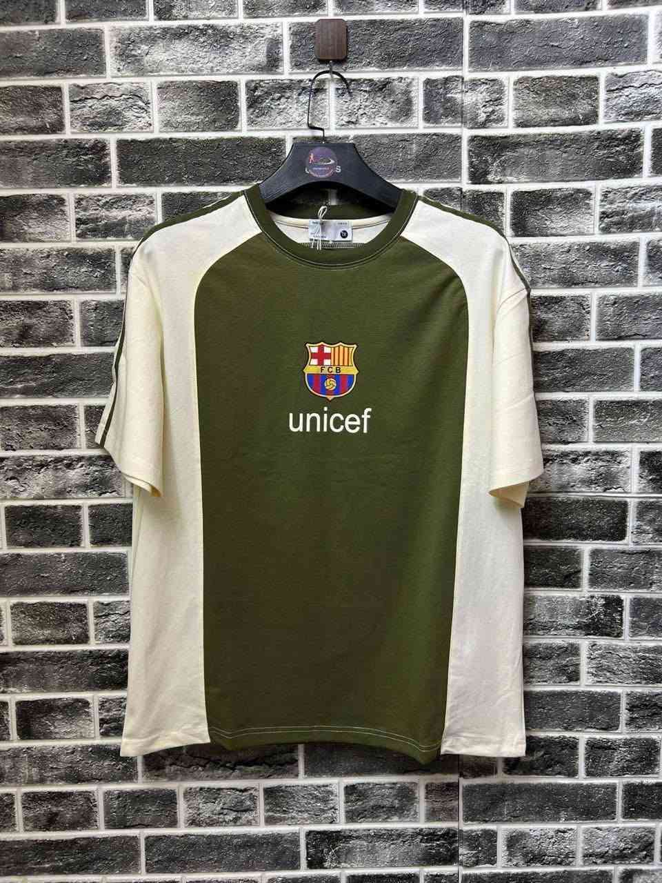 القطعه ب٨ ونص 
قياسات m
L
Xl
Xxl
***********
