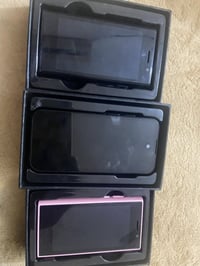 موبايلات ميني • مجموعة • للبيع