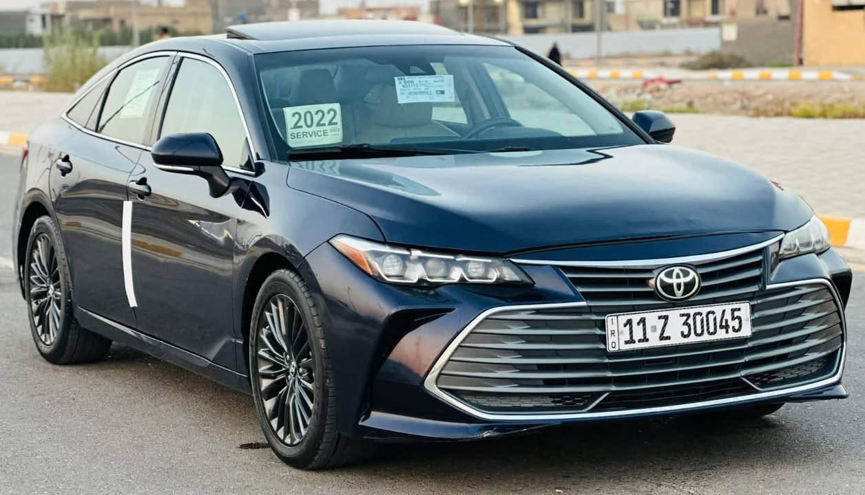 تويوتا ••• افلون   
موديل ••• 2022 // XLE ☑️☑️
فول مواصفات 
_بصمه
_فتحه
_جلد
_داخل بيجي بلادي 
_كراسي كهرباء
_تدفئة تبريد كشنات
_لايتات زنون 
_رادار

السياره جديدة جدا 
وارد امريكي
رقم بغداد تحويل مباشر 
للاستفسار اكثر 
***********
