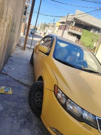 سيراتو • ٢٠١٢ • تكسي