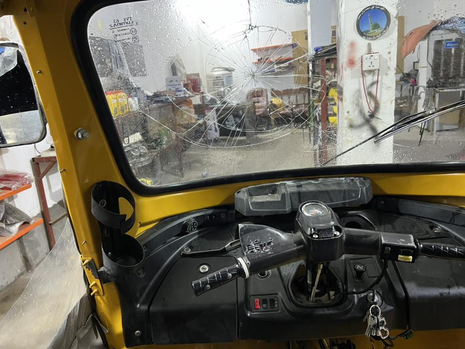 يالله السلام عليكم تكتك tvs2020شهر10 أوراق أصوليه شركت الرتاج بوجهك للترقيم يرادلها ترتيبات كهربائيات كلها شغاله مابيها كل نقص مكاني دياله القصيرين قرب مطعم سامان السياحي وره لحسينيه مال راجديه السعر 3400بيها مجال اتصل وتدلل ***********
