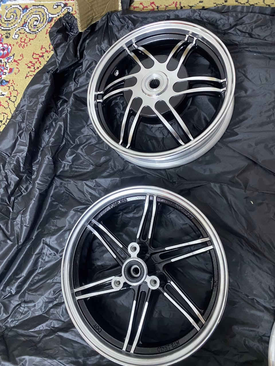 ويل نجمه توفر السعر مفول


**إذا كنت صاحب هذا الإعلان وتريد حذفه لأي سبب، رجاءا أرسل رسالة إلى الدعم الفني**