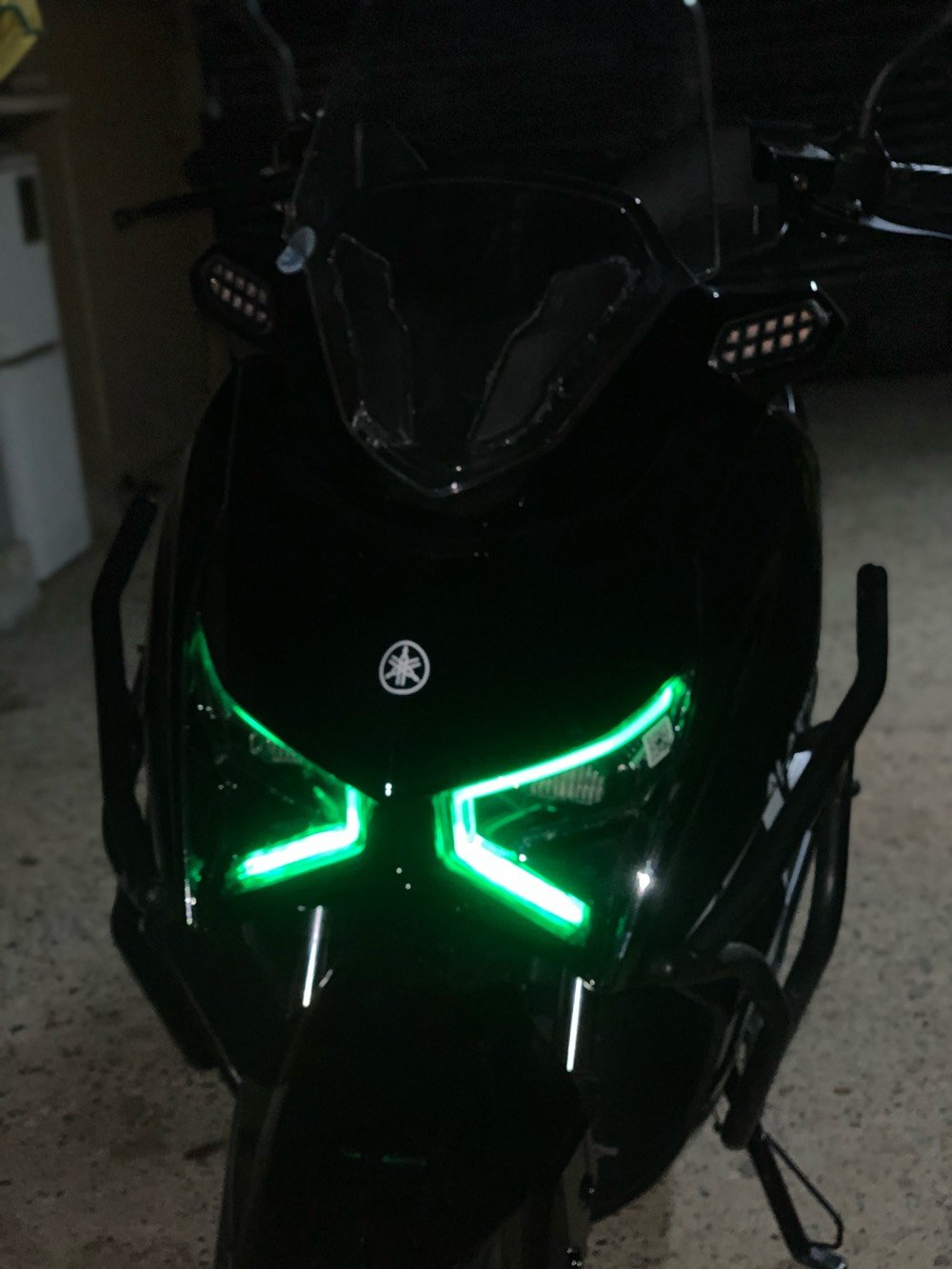 دراجه ٢٠٢٥ نضافه ١٠٠/١٠٠ بس بيها شخوط صغار بالصفحه موضح بالصور للبيع او مراوس حسب القناعه العنوان كركوك دوميز *********** للاستفسار واتساب