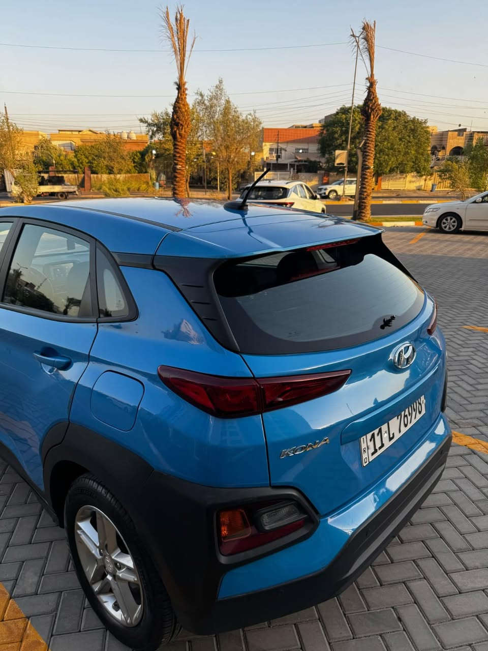 السلام عليكم كونا موديل 21 وارد امريكي للبيع ماشيه 55 سعر ١٣٨ حادث امريكا بنيد فقط بدون دواخل بدون ايرباك وبلعراق اثر بطش صار بيه بابين وجاملغ امامي تبديل اصلي نفس اللون وجاملغ الخلفي صبغ السياره جاهزه للاخير مكينه 2000 دوش كيره at رقم بغداد هزه وفحص جديده مكان السياره بغداد ***********
