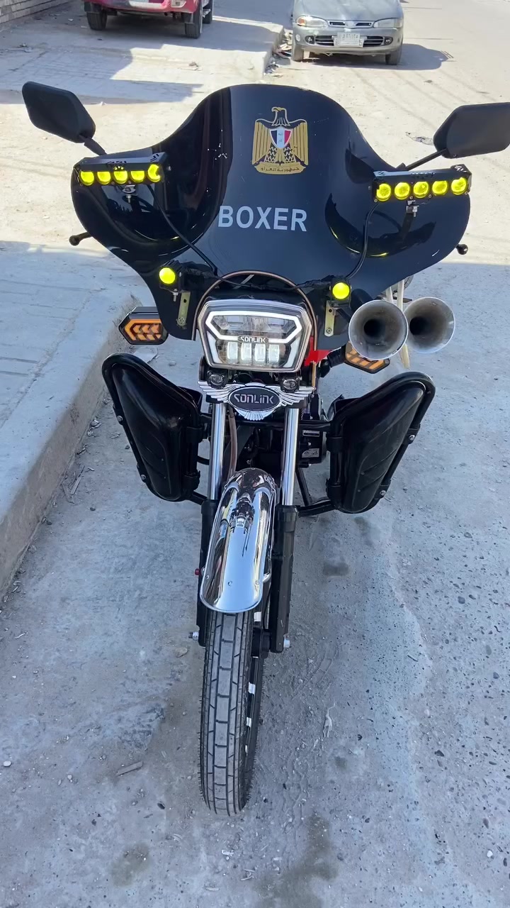 سلام عليكم حبايبي دراجه للبيع ضاغطة وزنجيل 
دراجه ايراني سولنك 2025 مكفولة كفالة عامة 
محرك 200 ضاغطه وزنجيل ماشيه (4 الف كيلو )فقط
اوراق ب اسمي شهر ل6 منزلها مبيها كمرك ،مجنبزه فول
عليها اضافات 
1. هورن ميلاد مال تريله +دكمه تحويله 
2. هورن سيدان +هورنها البلادي
3. كلوبات زنون امامي عدد 2
4. كلوبات رماش وثابت عدد 2
5. بلاجكتور  زنون امامي 5 عدسه عدد 2
6. بلاجكتور خلفي 3 عدسات عدد2
7. جامة اماميه سوده
8. درع للرجل ابو الجيوب
9. امبي ثري ابو لنشره 
10. سويجات 2+ بصمات2
مكاني بغداد مدينة الصدر 
🔺ابيع فقط مع الغراض  
السعر1200 (مليون وميتين)وبيه ومجال قليل
حبايبي الما يعجبه السعر لا يعلق فدوا 
الرقم *********** واتساب فقط بيه
