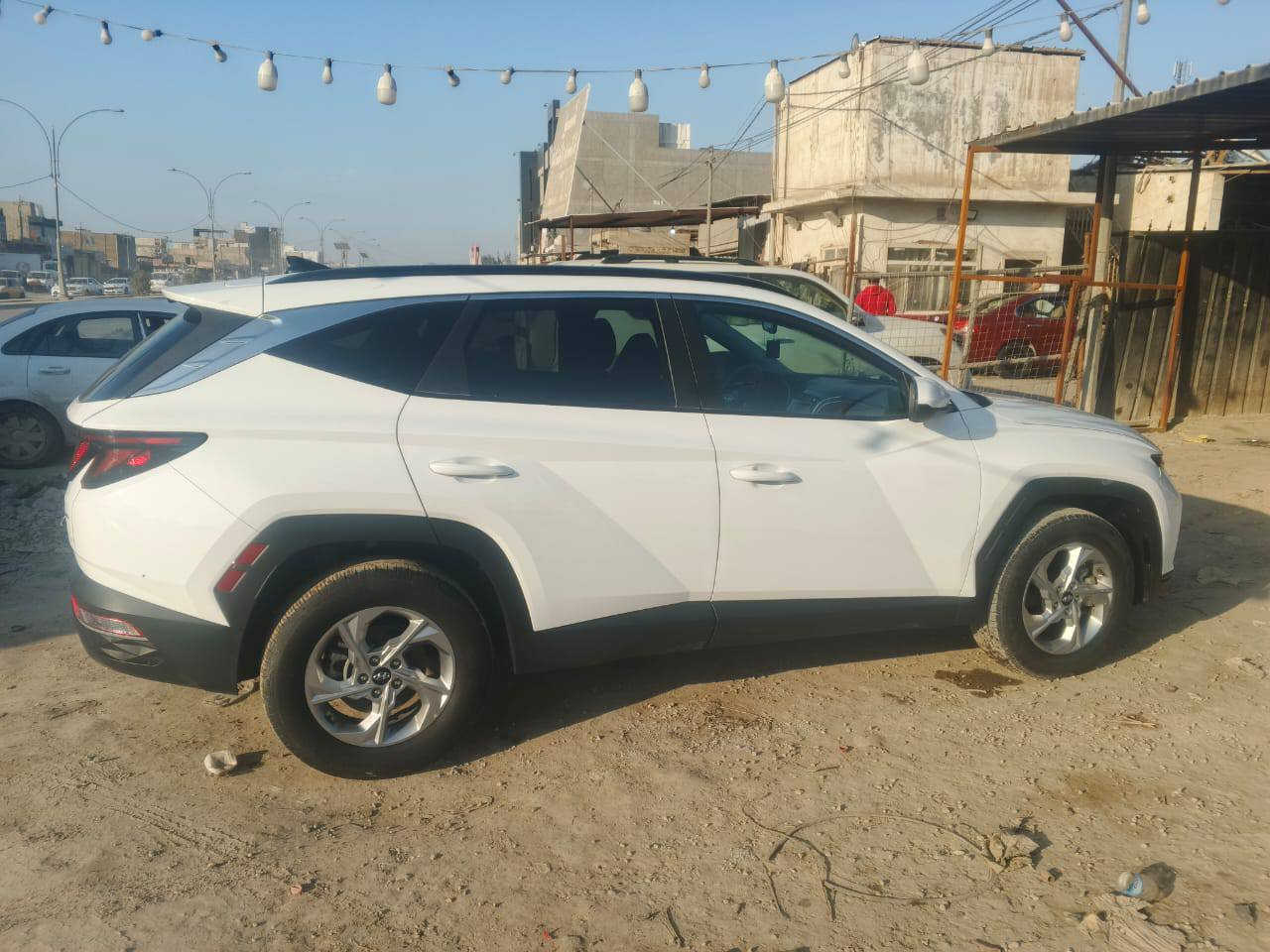 توسان 24 حادثه بنيد ودعاميه ايرباك دركه فقط 

ماشيه 33 الف 

داخل الونين 

فور ويل 

بصمه 

اشياير مري 

رادار امامي خلفي جانبي 

جنطه كهرباء 

كشن كهربائي 

قطعتين تبريد 

كامره دوره

الون ابيض

سعر 188

للستفار ***********
