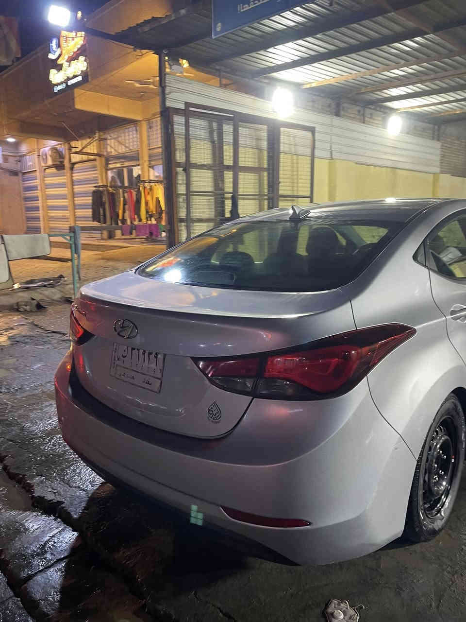 السلام وعليكم للانترا موديل 2014
سيارة وارد امريكي ضربتها جاملغ وباب السايق معمر وبيها اربع قطع صبغ والباقي ع سونر +بيها منظومة غاز سياره باسمي كير ومكينه خير من الله 

السعر 110

ورقه
مكاني الحسينيه الراجديه

للاستفسار الاتصال ع الرقم ***********
