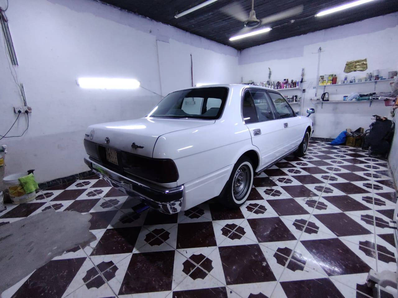 سلام عليكم من رخصط الادمن ارنب كصيف رقم نكليزي بسمي مداورة ثاني يوم مصبوغه عام السعر ٧٥ وبيه مجال رقم تلفون  ***********
