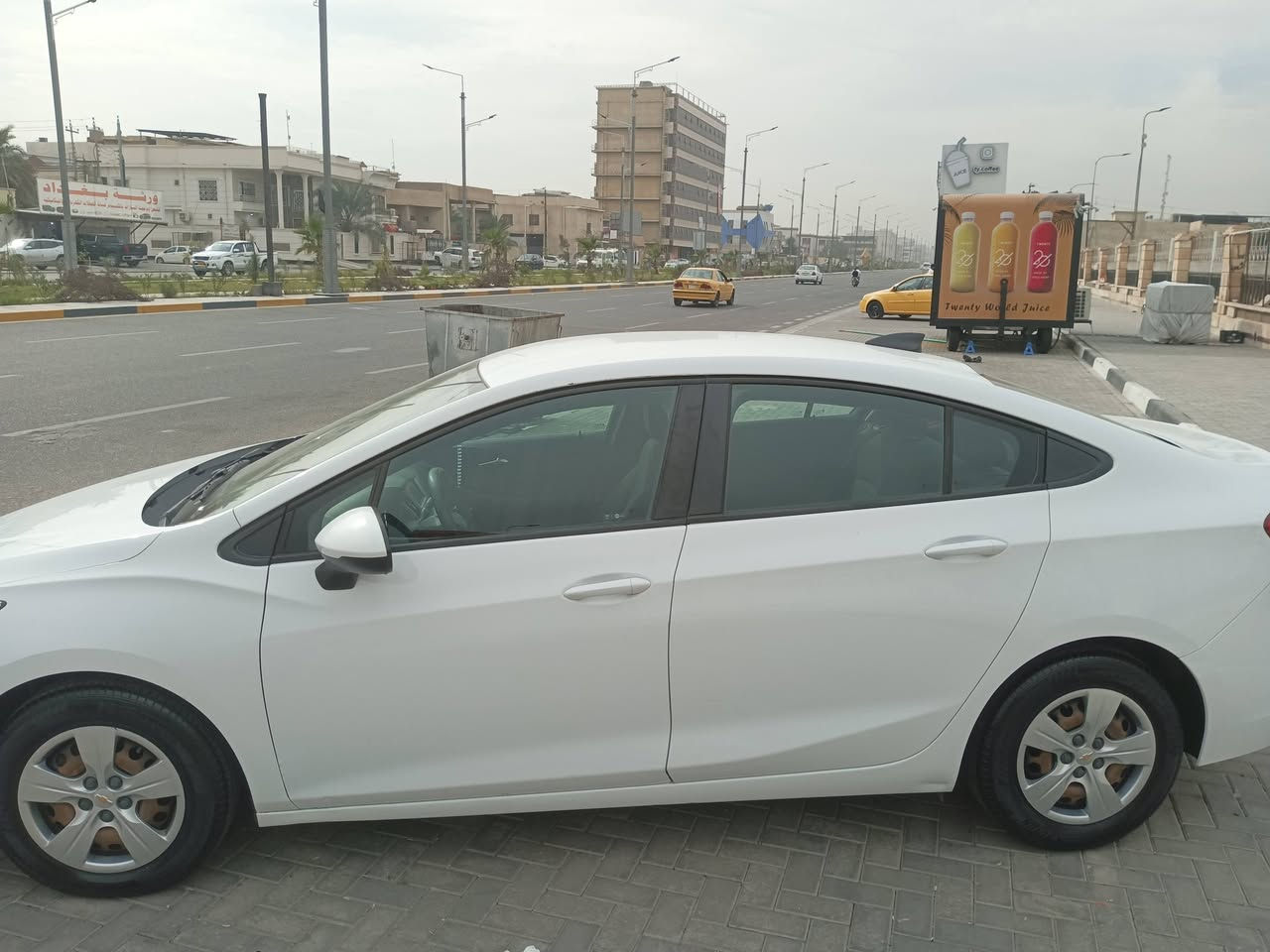 شغر  كروز  وراد  امريكي  فقط  جاملغ  امامي  جه  اليسرى  مبدلة  ومصبوغ  لا  يرباك  طاك  ولا  شاصي  متعور  ولا  لغد  ولا  بدنه  فقط  جاملغ  مبدل  موديل      2018  السيارة  بسمي  تحويل  مباشر  مكينه  تيربو  السعر  ( 110  ) رقم  الموبايل  ***********
