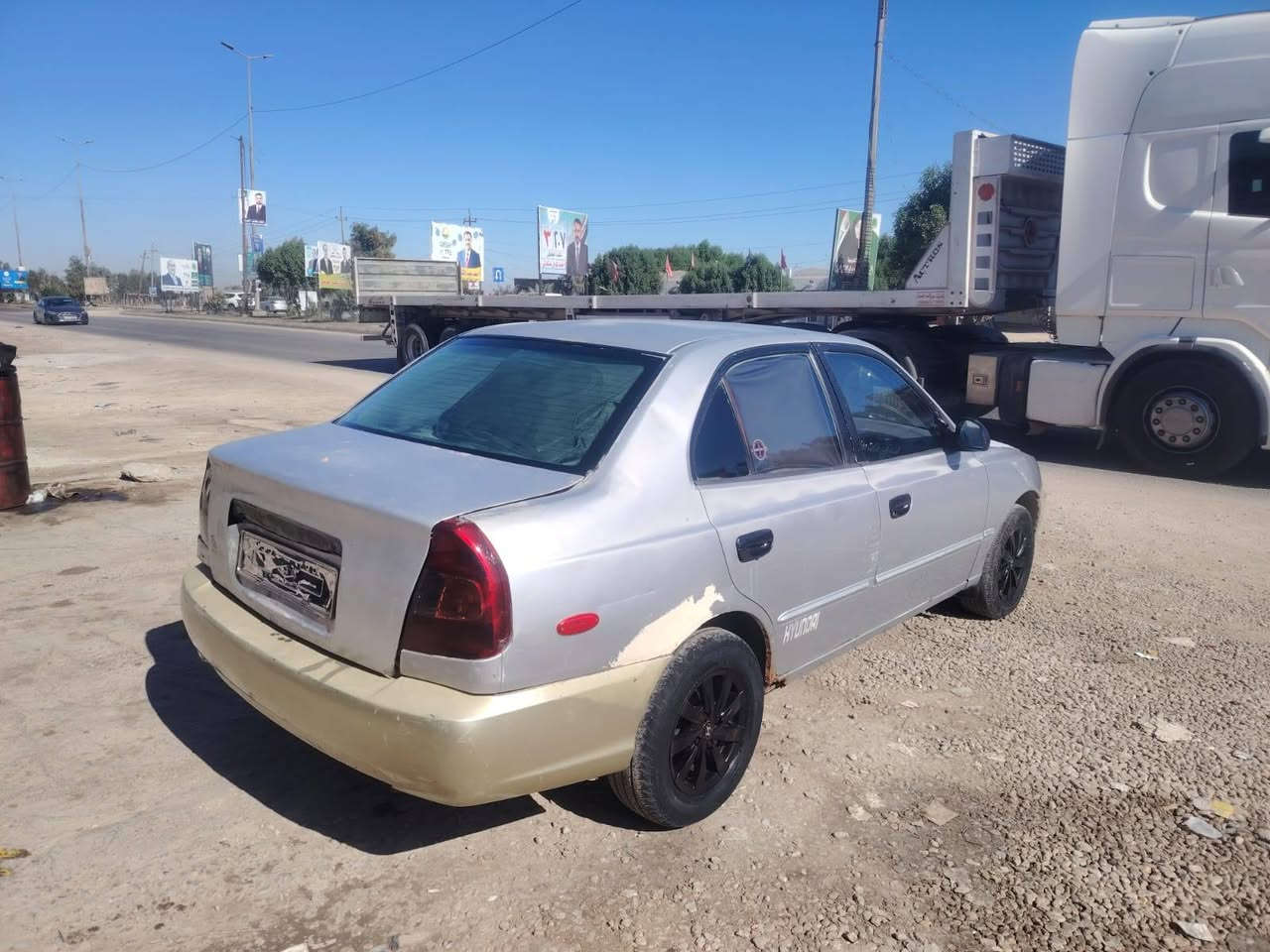 سلام عليكم
سياره اكسنة موديل 2004 كير ومكينه مكفول رقم بصره صدامي مالكها موجود سياره جاهزه سعر 20 ورقه وبيها مجال بصيط رقم ***********.
