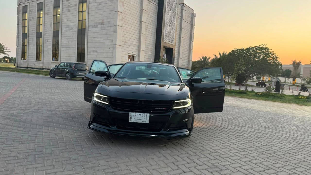 السلام عليكم
دودج جارجر 2023 النداء الاخير
خليجي
اللون اسود
المواصفات فئة sxt
الممشى 33 الف كيلو متر
رقم بغداد
مكان السيارة كربلاء
السعر 265
المالك الاول ماخذها من الوكالة (وكالة حيدر سيدار)


**إذا كنت صاحب هذا الإعلان وتريد حذفه لأي سبب، رجاءا أرسل رسالة إلى الدعم الفني**