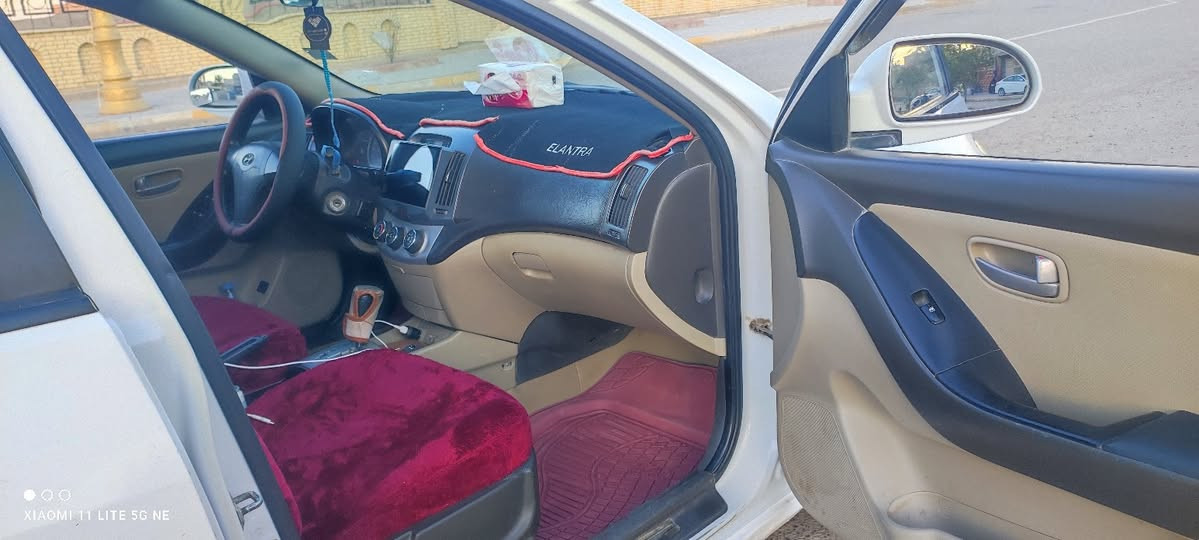 أفانتي موديل 2009 للبيع السيارة بأسمي سنوية لحد 2029
 قطعة وحدة جاملغ امامي جهة السايق مبدل بلادي  السيارة عالفحص گير محرك گشر ابيع عالفحص  سعرها 107 
مكاني سامراء رقم ***********
