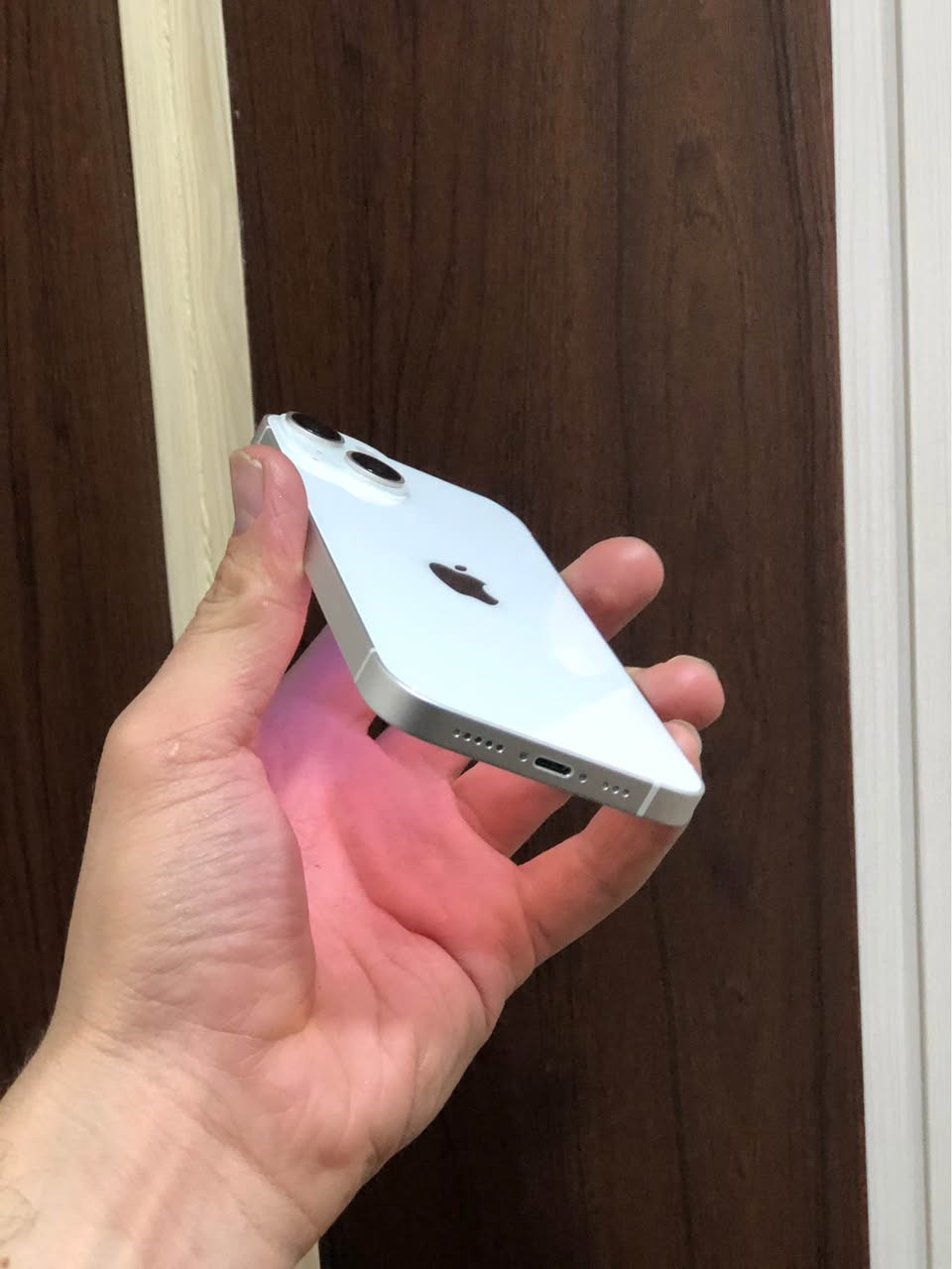 IPhone 14
پاتری %85
زاکیرە 128
مۆبایلەکە %99 خاوێنە شوختی نیە زۆر پاک ماوەتەوە 
بە شەرتی کۆمپیتەر و وەستاو دارو بەرد 
نرخی 350 دۆلار کەمێ مامەڵە 
***********
واتساپ 
ڤایبەر السليمانية, العراق
