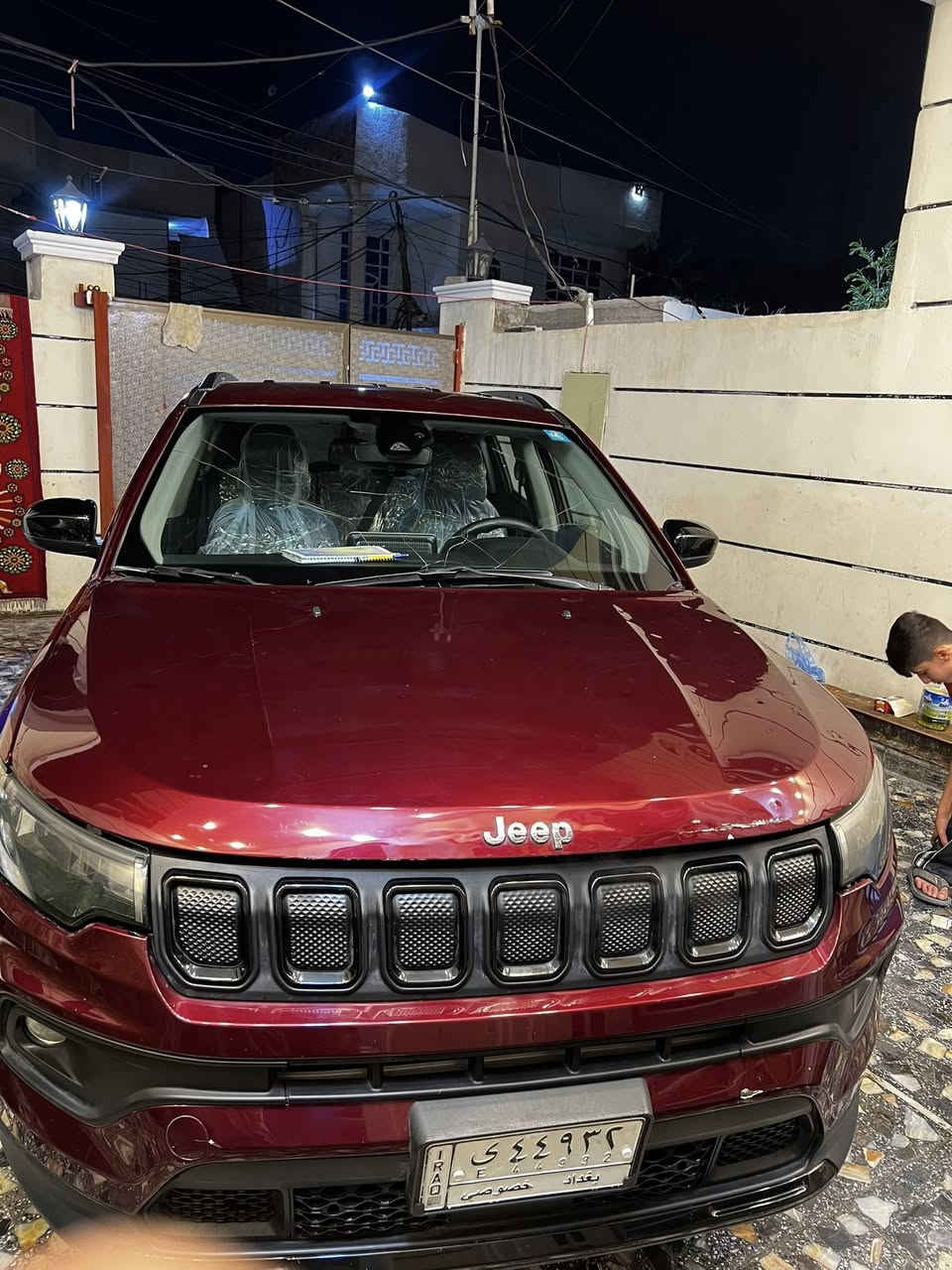 السلام عليكم جيب كومباس موديل 22 الشكل الجديد السياره.  حادثه فقط بنيد ودعاميه.   من الجاملغ الايمن للجاملغ الايسر جاكوج واحد مبيه نظاقه. فول مايوم وكفتني محرك 2400. بلادي
شاشه كبيره كامره دواره  حساسات تحكم جهتين  السعر 145 بغداد بسمي.مستعجل ع البيع.  ***********
