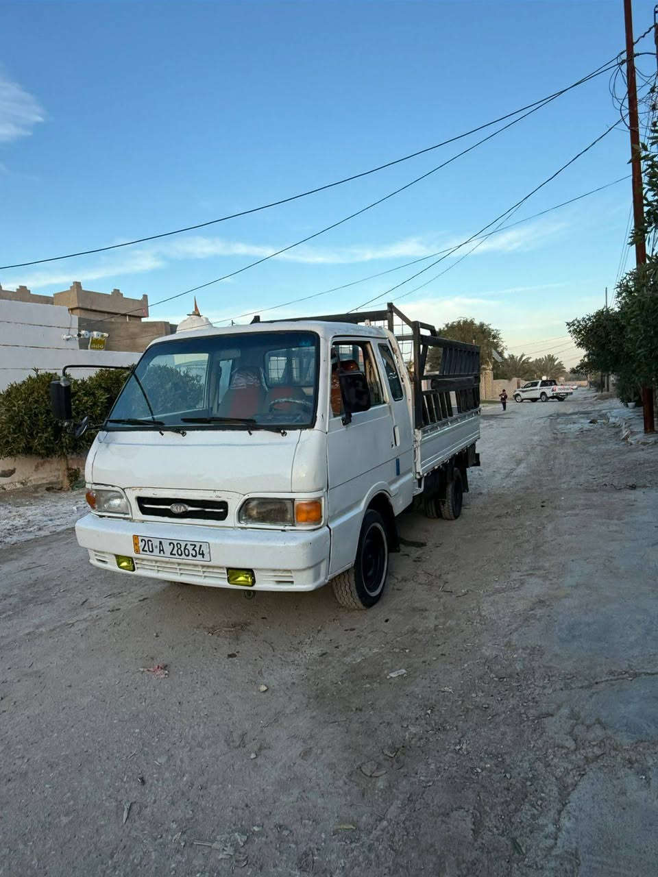 سلام عليكم كية موديل 96 مكينة كير مكفولات سيارة خير من الله سنوية مجددة 30 أرقام نكليزي لسعر 54 وابيهة مجال تصال على رقم *********** مكان ديالى
