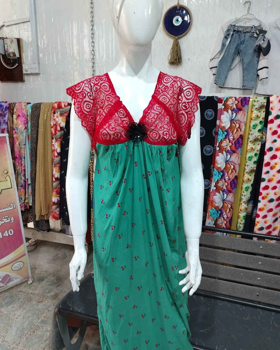 تعلن خياطه نور الهدى للسيدات عن توفير شلاحات مختلفه بلموديل والقياس  وبسعار مناسبه نجف حي ميسان شارع عوده مقابل مخبز السجاد


**إذا كنت صاحب هذا الإعلان وتريد حذفه لأي سبب، رجاءا أرسل رسالة إلى الدعم الفني**