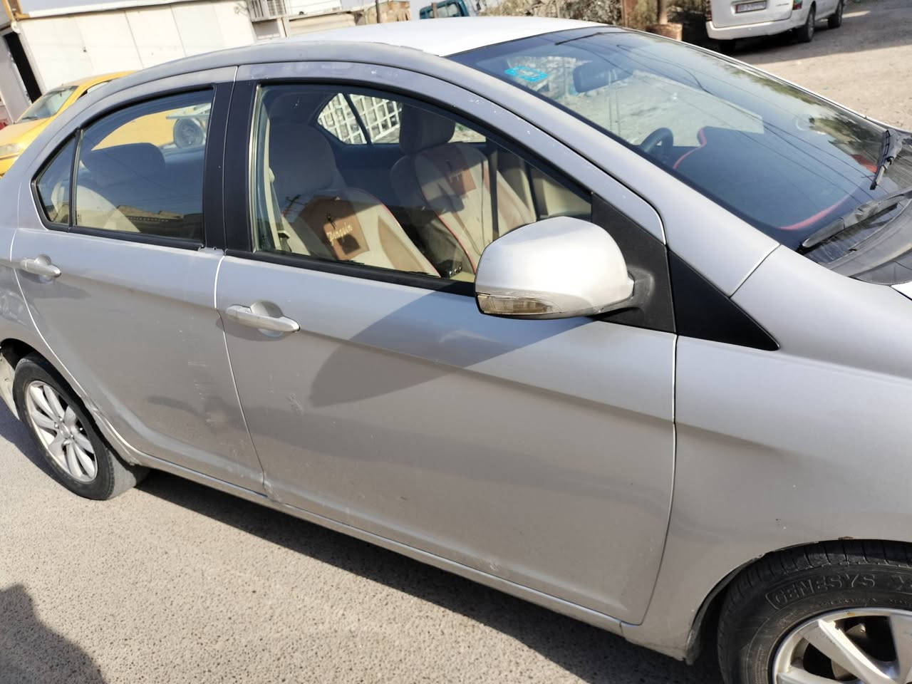 كريت ول فولكس محرك كورلا رقم بغداد باسمي 2012 ترهم للمراوس او البيع سعر 50 وبيهه مجال مكاني بغداد مدينه الصدر 
رقم ***********
