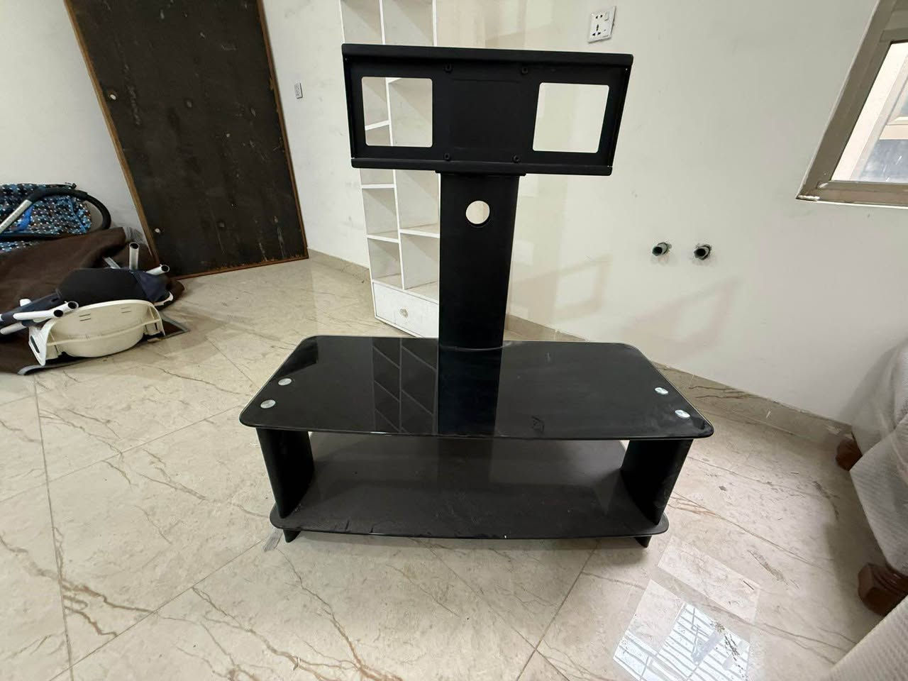 وميز تلفزيون بلازما

+964 784 333 9555 بغداد, العراق
