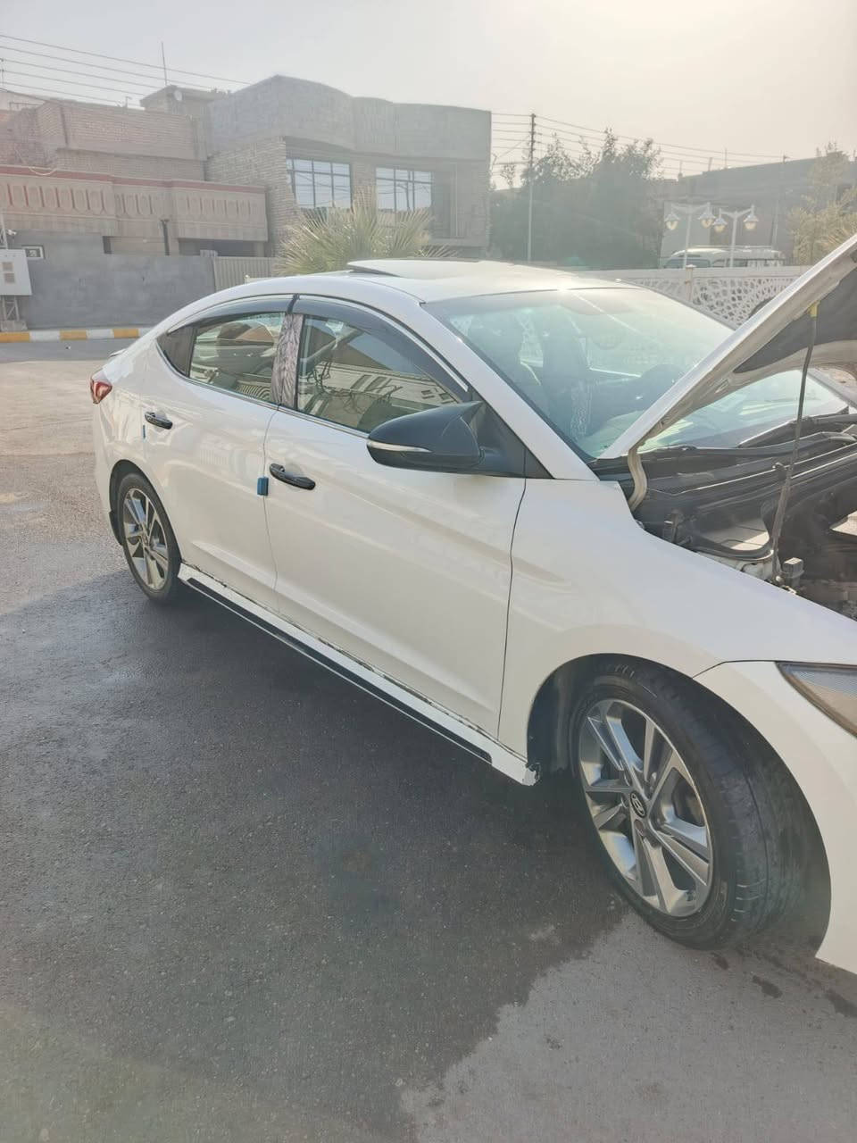 النترا 2017خليجي وارد ايراني فول مواصفات 1عله 1جاهزه بصمه كشانه جلد تبريد تدفئه مكاني الخالديه  *********** التصال
