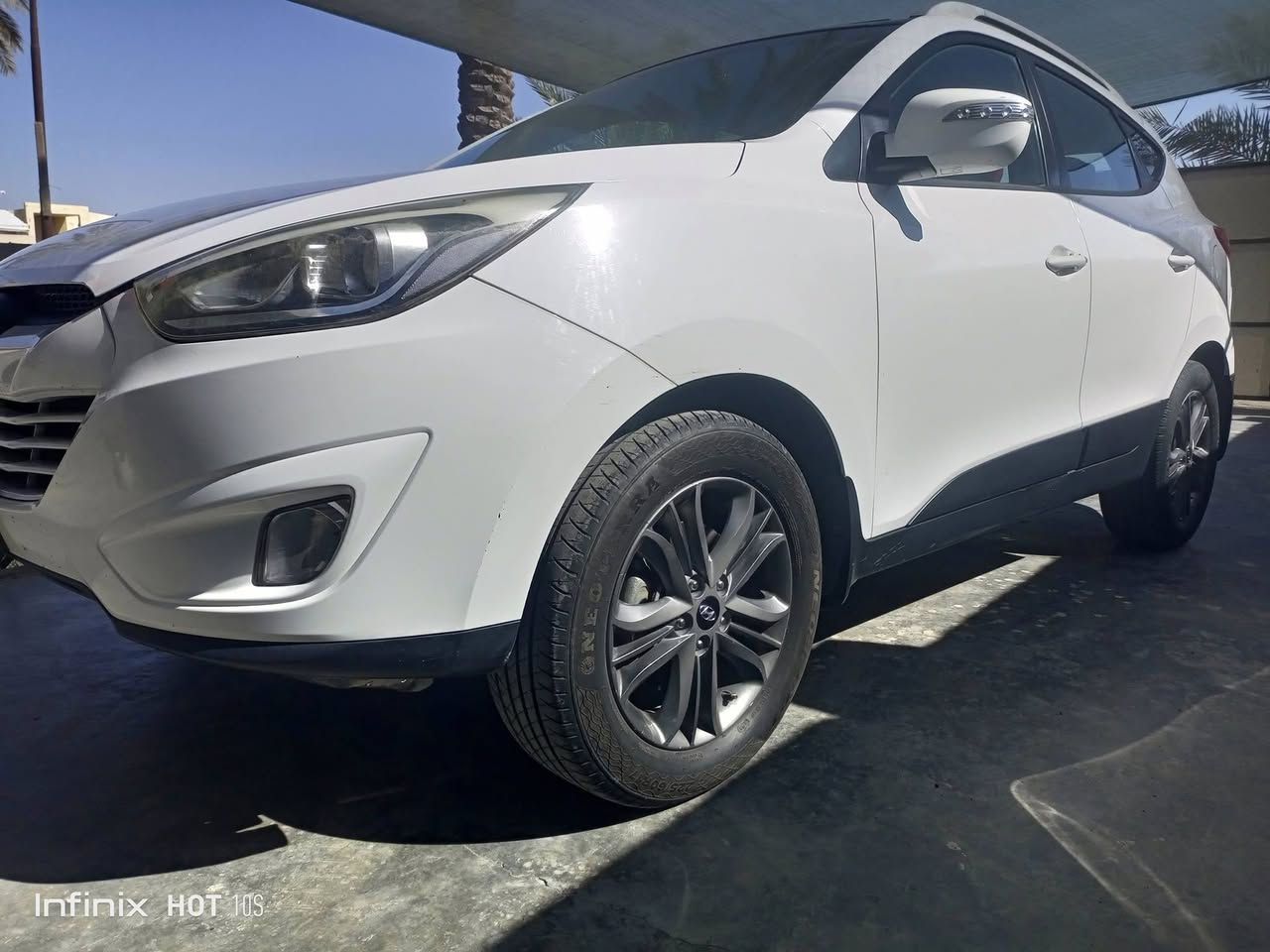 السلام عليكم 
توسان خليجيه،2016...
محرك 2000المرغوب،
كير محرك جدآ ممتاز حداديه اماميه وخلفيه جدآ ممتاز 
زنون عالي ناصي،
لايت،lED
تخم تاير جديد 5ويل كب شركه كروم
دوشمه ارضيه وكشنات،.
بانو راما فول تحكم ستيرن،حاكيه 
شاشه كبيره كامره دواره 
تبريد قطعتين،،،جدآ ممتاز
السياره جاهزه علئ اخر حبايه،،،،،،،بيها،فوك الايت شويه،صبغ،،،،بالبونيد،،،وقبق،جنطه،مفتوح،،،،،،
....     السعر145...... 
***********
***********
