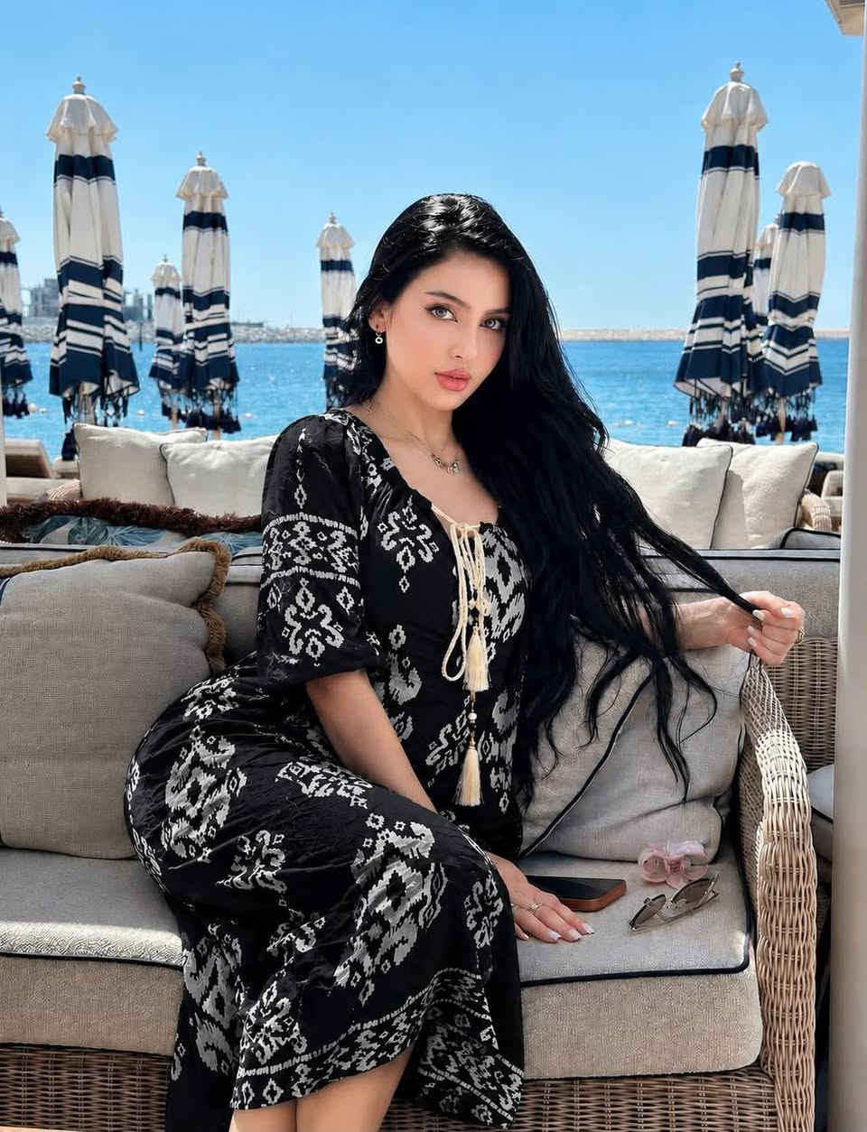 دشداشه كشمير درجه اولى
قياسات
2XL/3XL/4XL/5XL
البيع اقل شي درزن من موديل

سعر الدرزن 88 الف


**إذا كنت صاحب هذا الإعلان وتريد حذفه لأي سبب، رجاءا أرسل رسالة إلى الدعم الفني**