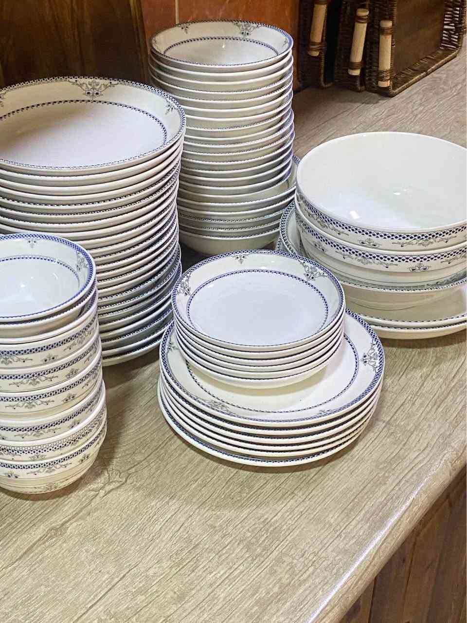 ئەم قاپانە بۆ فرۆشتن

ژمارەیان لەسەرە زۆرن 
نرخی  سێتەکە  ٦٥ هەزار

 ئەوانیتر ٨ هەزار
سلئمانی السليمانية, العراق


**إذا كنت صاحب هذا الإعلان وتريد حذفه لأي سبب، رجاءا أرسل رسالة إلى الدعم الفني**