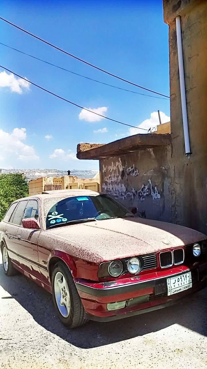 بیئیم ستەیشن بۆ فروشتن مــــۆدیل 1992 مەکینە 520i کەپس پیش بیلاد بچوک. ئاوینە کارەبای . لایت کارەبای  ڕەقەم کەرکوک سبەی بەناوی خۆتی بکە کۆبونی بەنزینی هەیە . سبوغ عامە . تەبرید لەگــــەڵ سویچ  ناو ڕەساسی دەشبوڵ و بەرەدەرگا و گاعی لەسەر دەقی شەریکە ماوەتەوە  پیش و پشت کەپس  تایە و ویلی نویە پاتری تازەیە سیرڤز عام کراوە تازە کارەبای هەمووی بەشەرت  نوقوستانی نیە سەیارەکە ماڵی دوستە تا بڵی سەیارەکی جوان و گەنجانەو توندو تۆڵە و بەقوەتە  بۆ زانیاری زیاتر ***********    whatsup vibar
