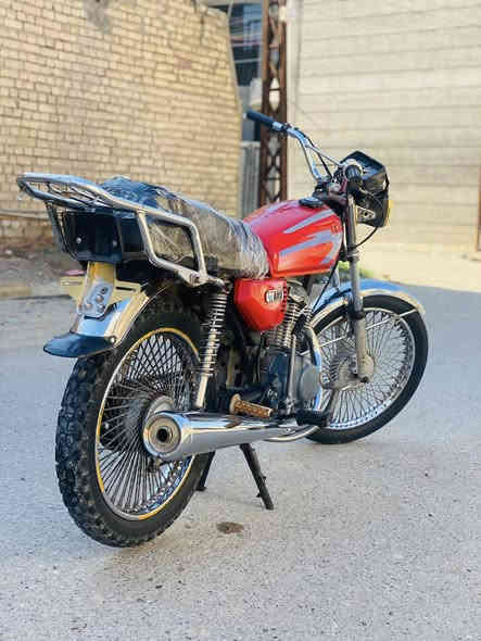 نامه موديل 2020 اوراق مال معرض لدراجه خير من الله مكينه لا تبخير ولا نضوح كلشي بيهاا جديد
تاخذهاا كلشي ما تصرف عليهاا شلعه ومعدل تخبل 
بغداد لحسينيه مال راشديه رايدها بـ 350 وبيهاا مجال ***********
