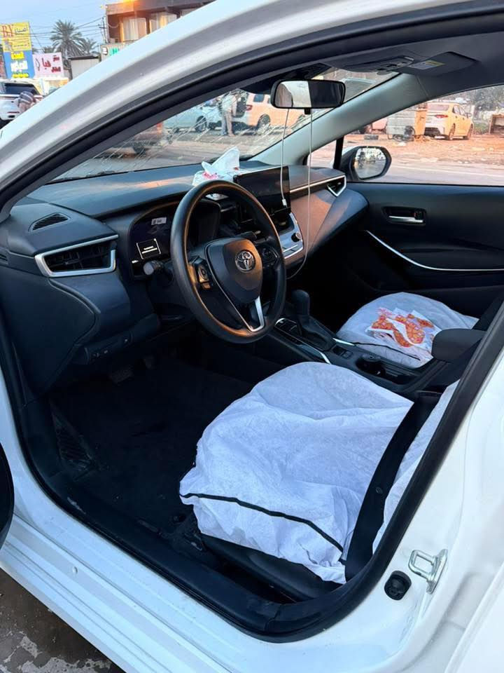 كورلا هايبرد 2025 
شكل الخليجي كفالة عامة 
رقم بغداد ب اسمي
السياره زيرووو ماشيه 12الف 
مواصفات السيارة
رادار
 بصمه
دشبول ديجيتال 
كشنات مخمل   
تبريد شاشة
قطعتين تبريد
هاند بريك كهرباء 
نظام مانع الانزلاق 
اوتو هولد Auto Hold 
اشارة في المرايا الجانبية
السعر : 165
العنوان : بغداد 
للأستفسار واتساب فقط ***********
