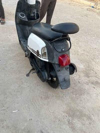 بوليسي • من الوكيل • تايرات جديدة