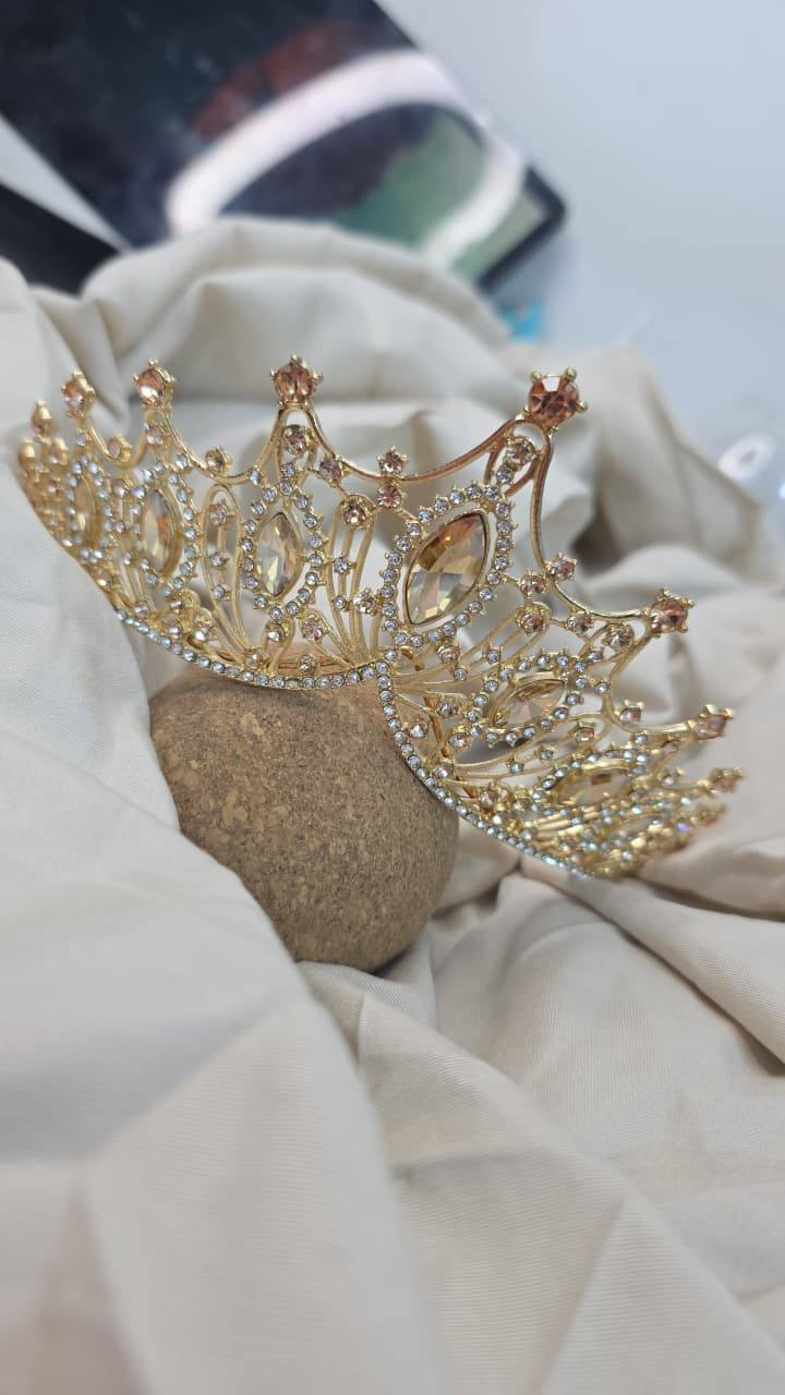 جبت توج لملكاتي يموتتتن والسعر بعد احلا 😍#الجميع


**إذا كنت صاحب هذا الإعلان وتريد حذفه لأي سبب، رجاءا أرسل رسالة إلى الدعم الفني**