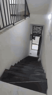 سعر الايجار 350 الف
شقة طابق ثاني للإيجار في حي الحدباء على سايدين الصورة
المساحة 120 متر
غرفتين وهول ومطبخ وصحيات
لمعرفة كافة الاسعار يمكنكم الانضمام الى قناة التلكرام عبر 
الرابط ادناه : 
https://t.me/realestatemhnd
للاستفسار اكثر يرجى الاتصال على الارقام التالية: 
***********
***********
***********
 نستقبل عروض البيع والشراء والايجار في اغلب مناطق ساحل 
الموصل الايسر
 عنوان المكتب : الموصل حي الصديق بداية شارع 20 قرب مركز جباية كار
