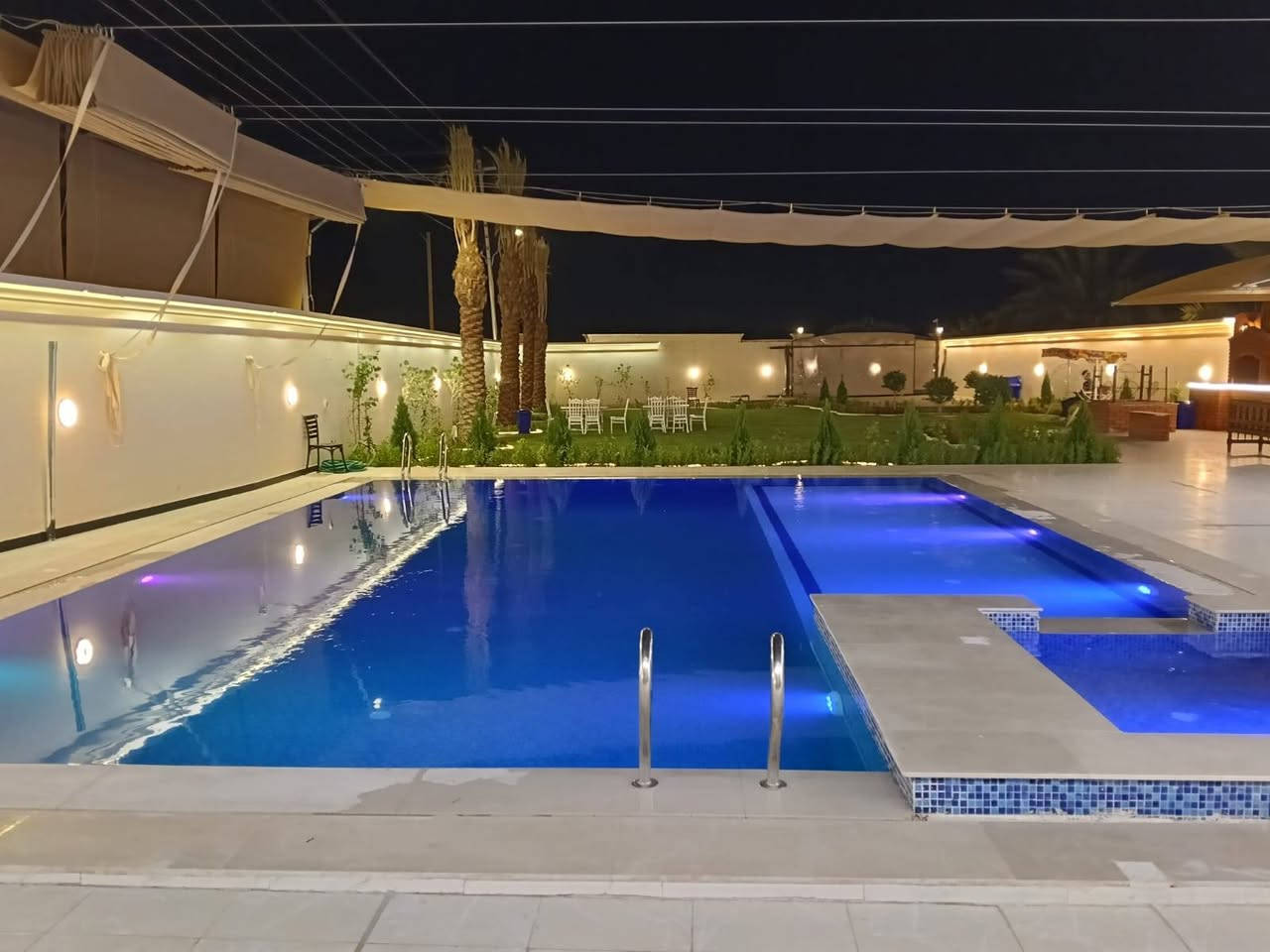 مزرعة للإيجار اليومي 🏡🌳

📍 الموقع: بغداد – الدورة – البوعيثة

✔️ أجواء هادئة ومناسبة للعوائل والشباب

✔️ مساحة واسعة وخدمات متوفرة

✔️ مثالية للراحة والونسة

📌 للحجز والاستفسار يرجى الاتصال أو المراسلة على واتساب: 
 📞***********
 موثق في تطبيق اجرلي لسياحة المزارع في العراق 🇮🇶
