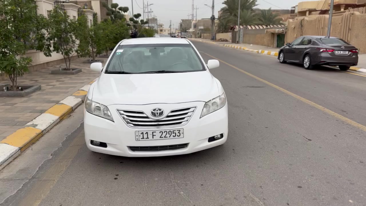 شبابنا الطيبين افتح الفيديو حتى تعرف كل تفاصيل السياره لانو أنتوا أصحاب طريق بعيد والنجاة في الصدق 
كامري  2009 أمريكي رقم بغداد إنكليزي الدولي الجديد هزه جديده حادثها جاملغ خلفي ايسر وبيها شخوط وصفار ونصبغت حزام جماليه فرن درجة أولى
تبريد جديد تخم تاير ادامه كامله أربعه سلندر المرغوب 2400نورلات فيت بم كلها جديد سياره كولش نظيفه بالعافيه على الي ياخذها كير ومكينه مبدلات جديد لاتبخير لاتنقيص وصل الضمان بيهم 
مكانها الفلوجة 

السعر100 

***********
***********
